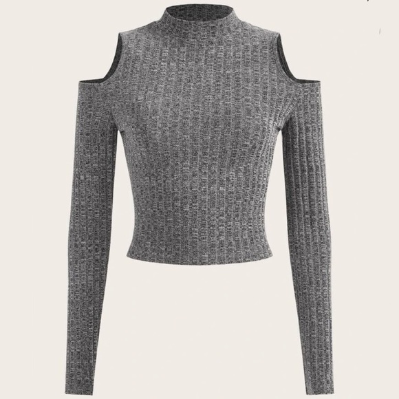 5/20$ Cold Shoulder Rib Knit Crop Long Sleeve Tee - Picture 1 of 4
